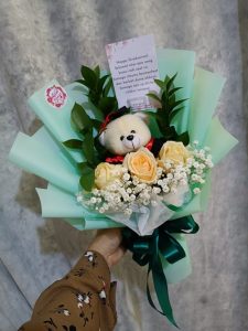Buket Wisuda BWIF04