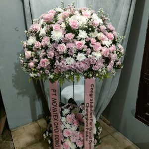Standing Flowers 16