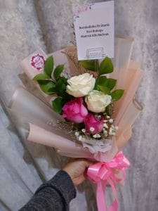 Buket Bunga HBIF03